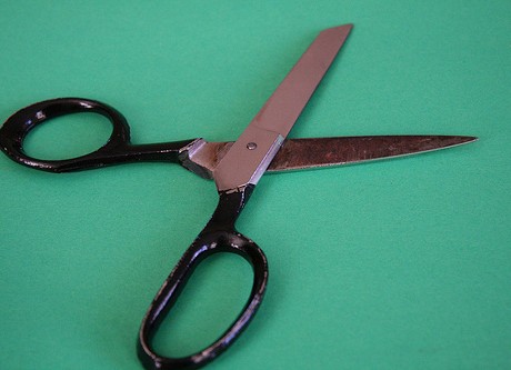 job cut scissors