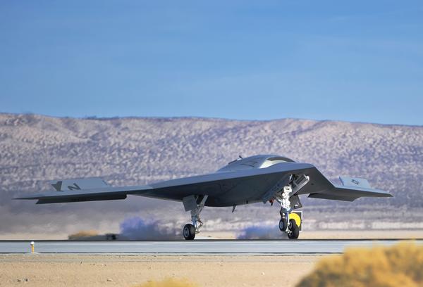 x-47b landing