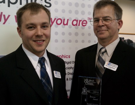 Barefoot Graphics wins Beacon Award