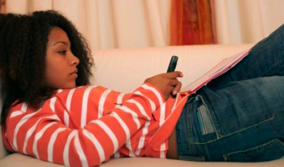 texting teen