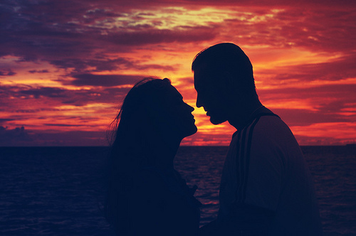 silhouette couple