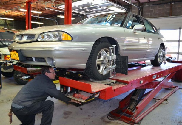Visualiner wheel alignment