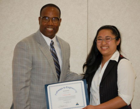 CSM's Dr. Tracy Harris presents TPP Pathways to Engineering Scholarship to Eudora Tak