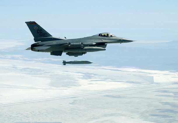 fighter-launched weapon