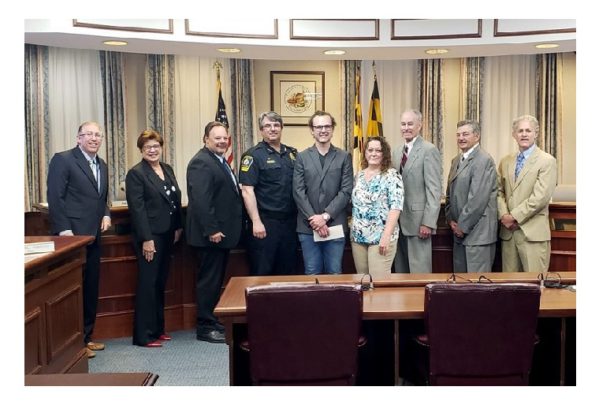 Dichter Earns Scholarship From Calvert Board