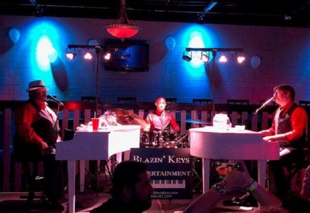 Dueling Pianos